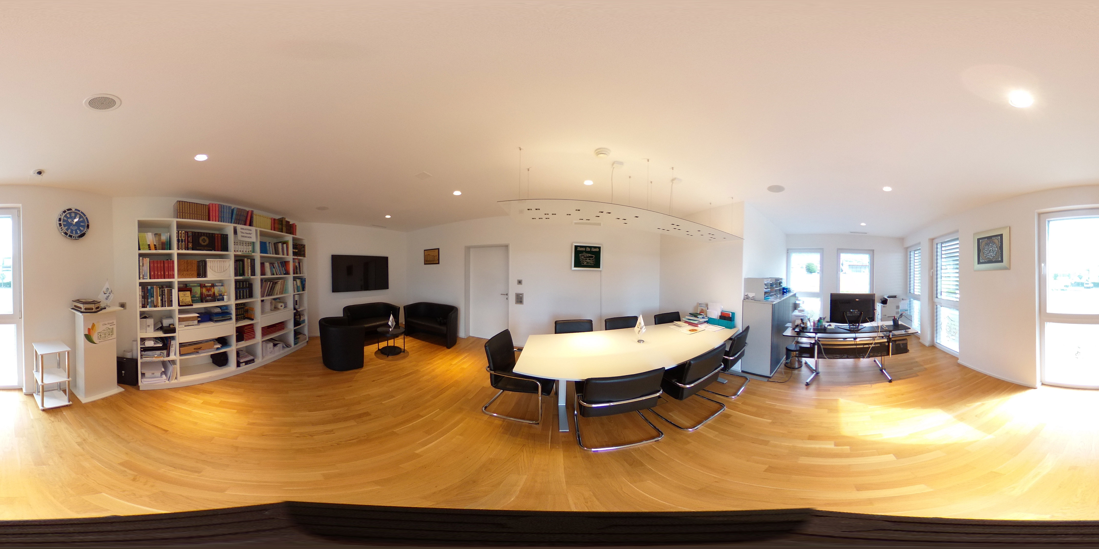 360° 19